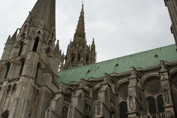 Chartres Web 03.jpg