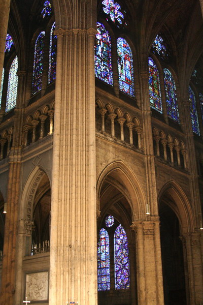 Chartres Web 05.jpg