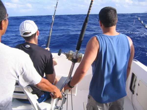 Deep Sea Fishing Web 02_resize.jpg